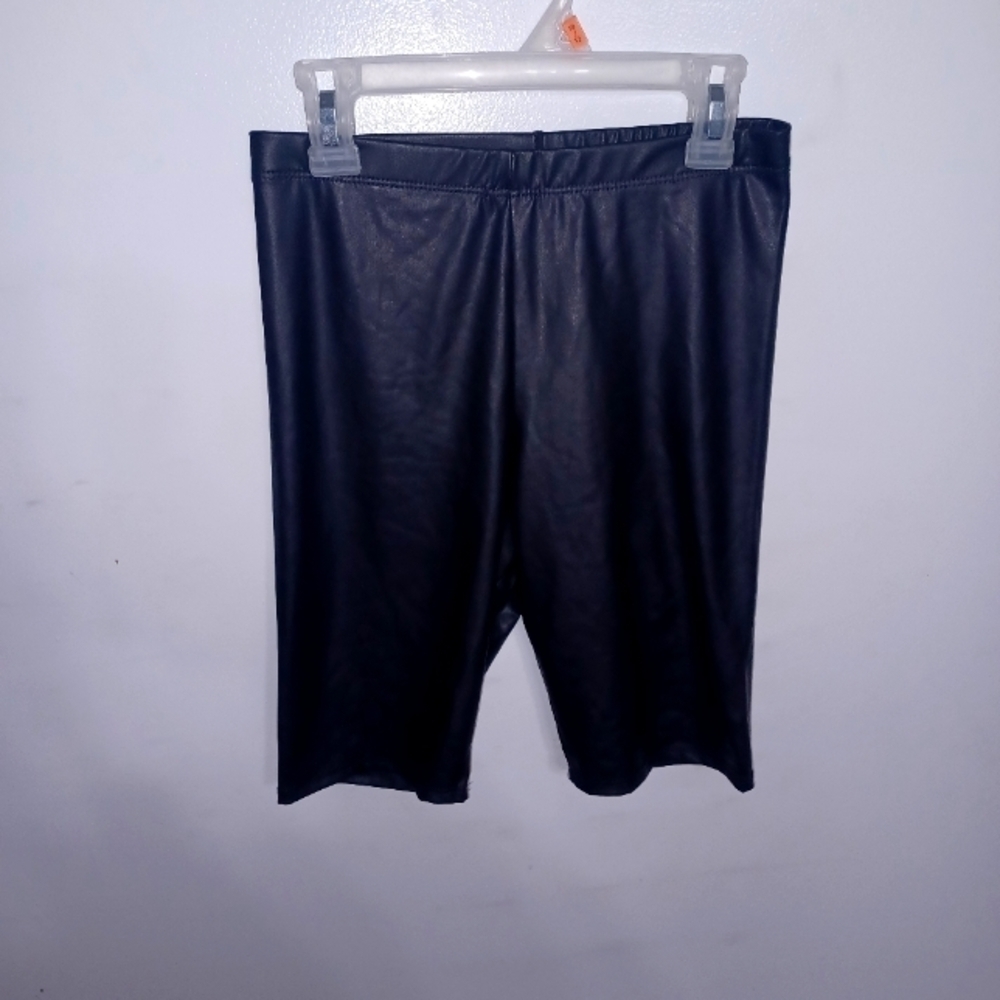 Black Biker Shorts - W Sz Small